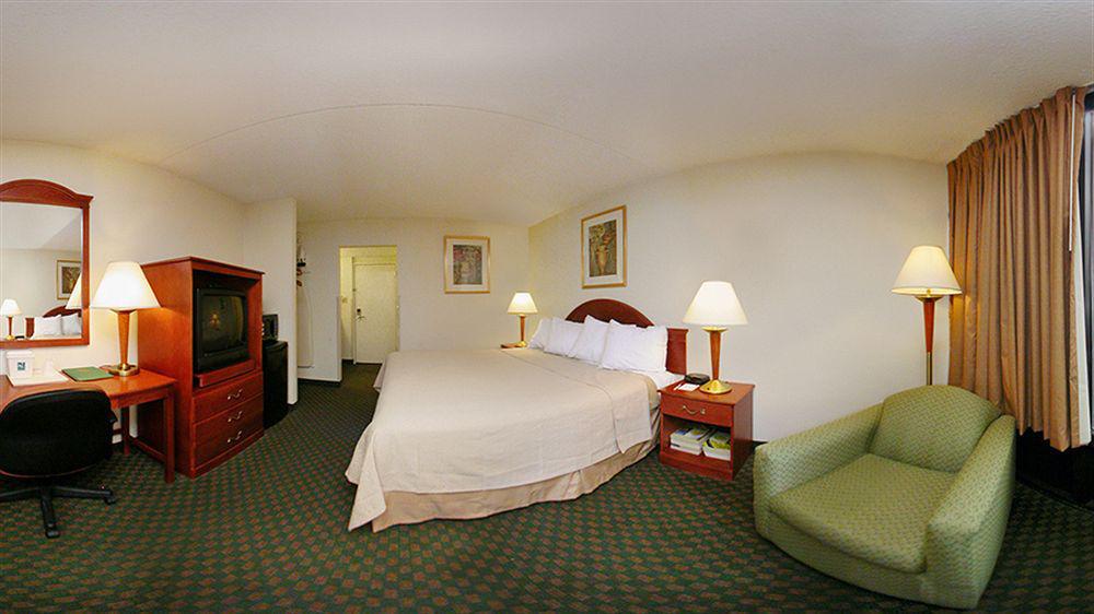 Holiday Inn Express - Allentown North By Ihg Εξωτερικό φωτογραφία